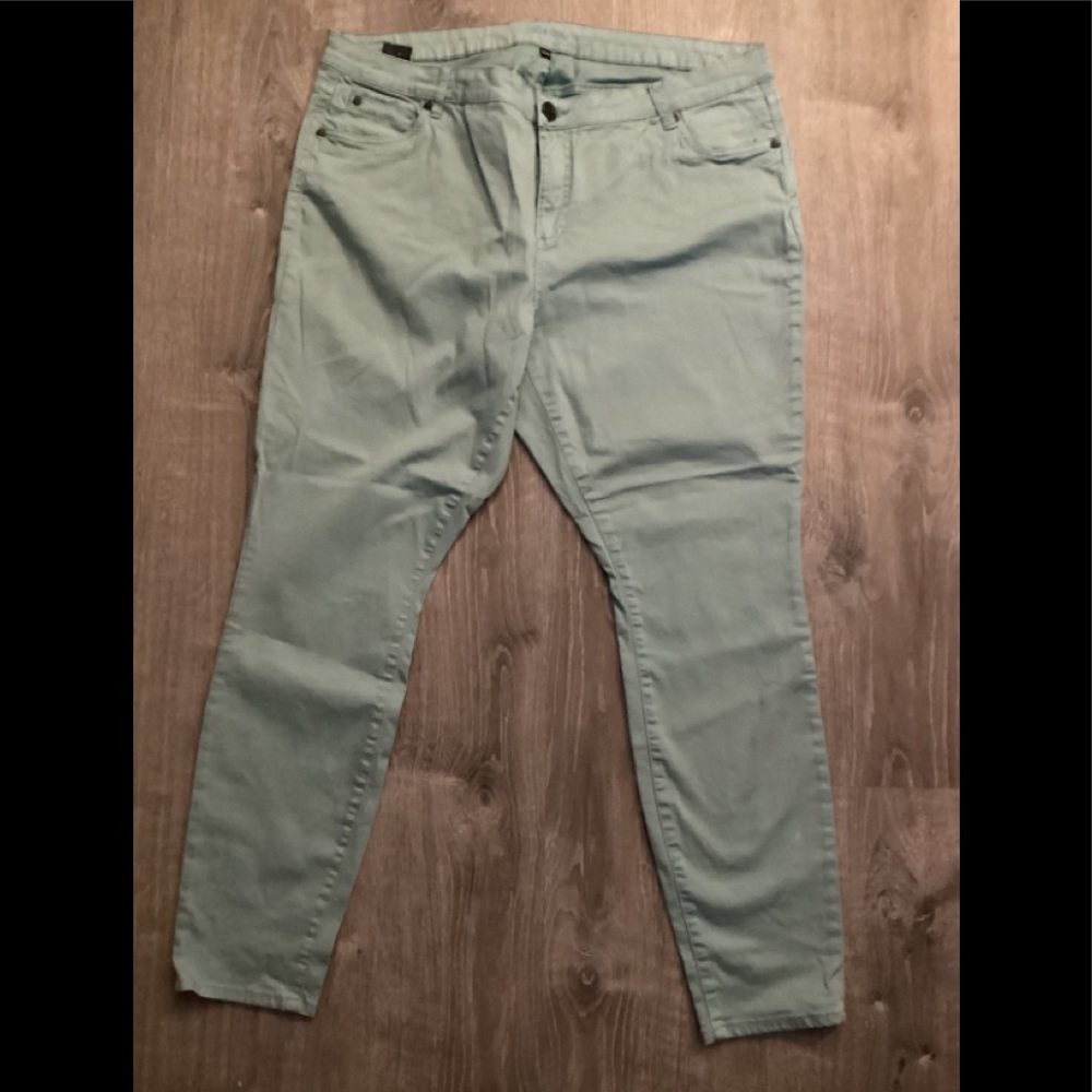 Kut Women’s mint green jeans size 20 W
